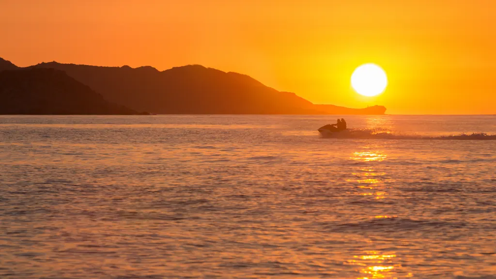 Excursion en jet ski au coucher du soleil entre Mandelieu et Théoule-sur-Mer